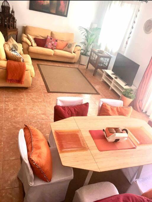 Duplex 3 Dormitorios Con Parking Privado Коста-Тегисе Экстерьер фото