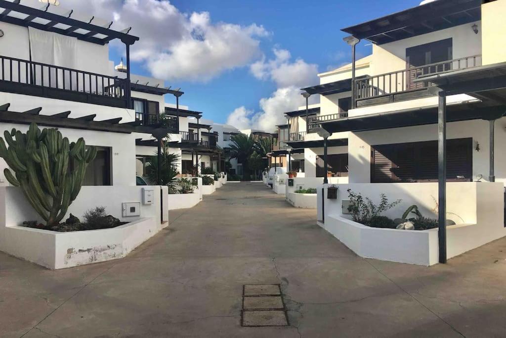 Duplex 3 Dormitorios Con Parking Privado Коста-Тегисе Экстерьер фото